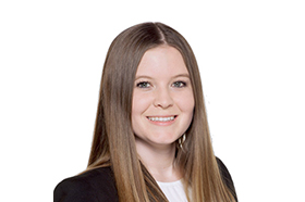 Headshot of Julia Cobb