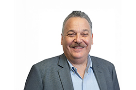 Headshot of Eric Liebross