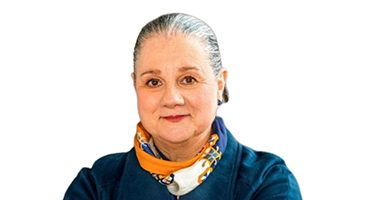 Headshot of Edna COnway