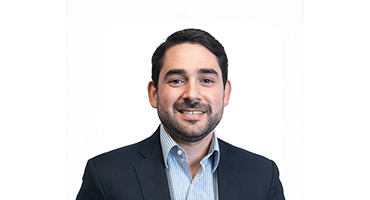 Headshot of Eduardo Diquez