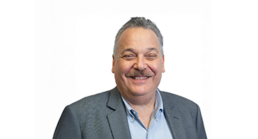 Headshot of Eric Liebross