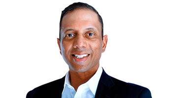 Headshot of Tom Puthiyamadam